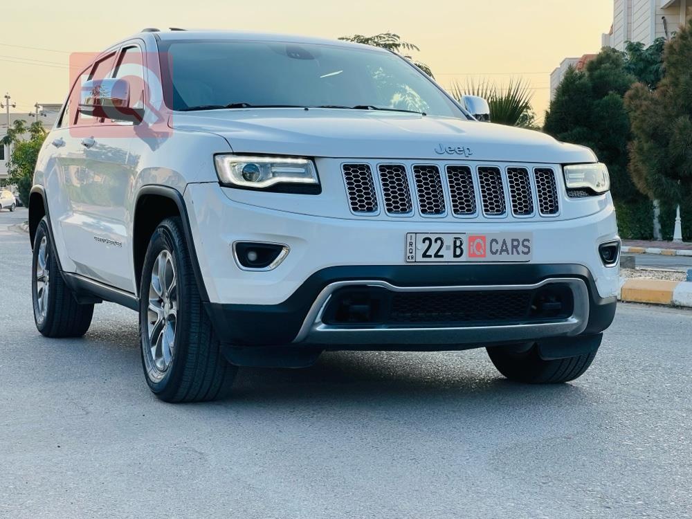 جیپ گراند شیرۆکی